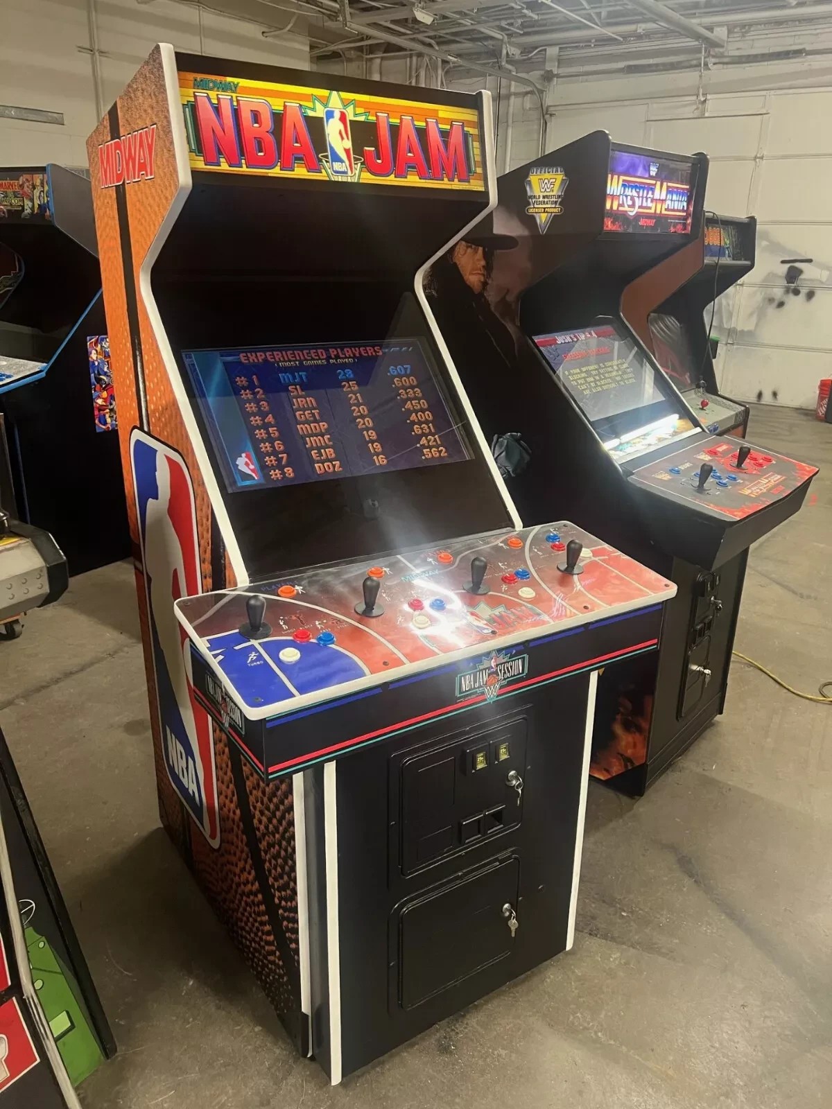 NBA JAM REWIND 2.0 ARCADE MACHINE by MIDWAY 1996 (Excellent w/JORDAN)