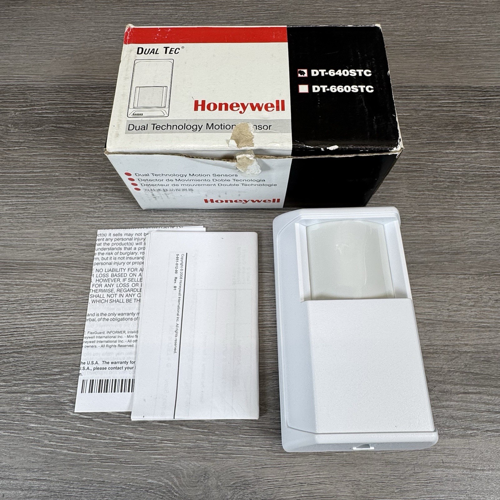 Honeywell IntelliSense DT-640STC 40' X 40' DualTec Motion Detector Alarm Sensor