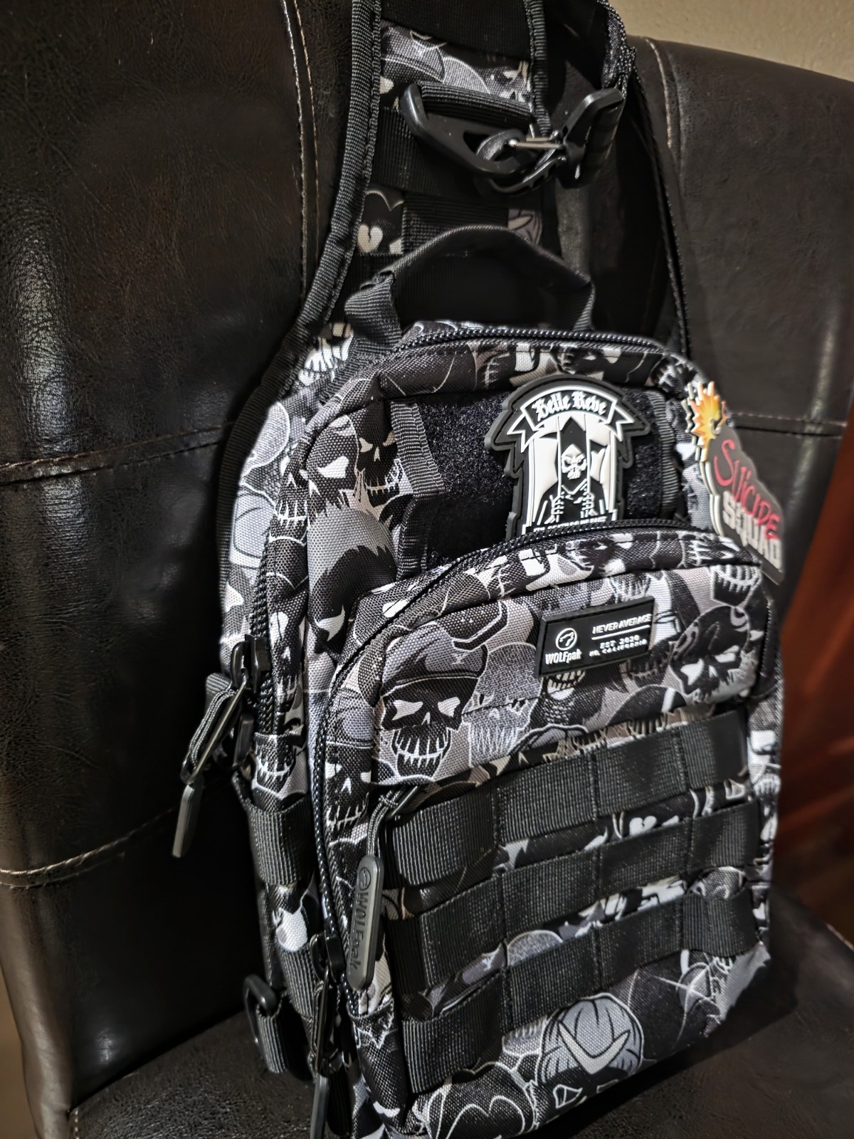Wolfpak 9L SUICIDE SQUAD SLING