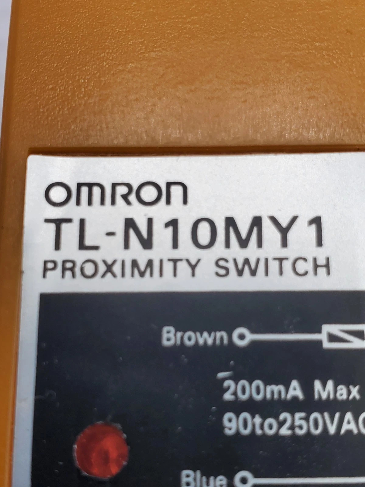 NEW Omron TL-N10MY1 Proximity Switch