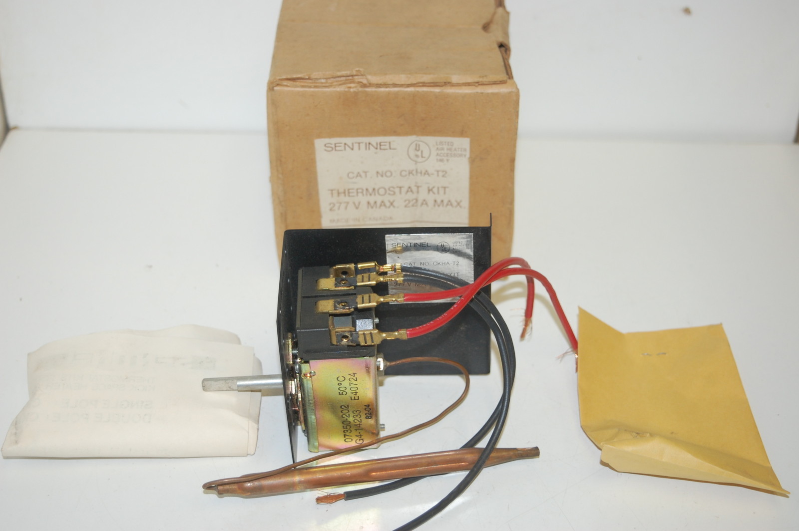 NIB Sentinel CKHA-T2 Thermostat Kit:  277V Max, 22A Max