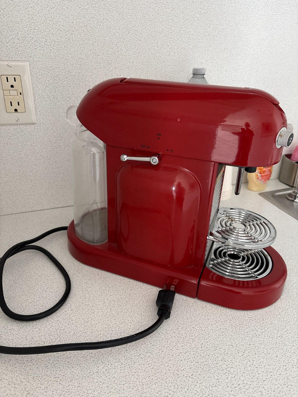 Nespresso Maestria Rosso (RED) C500 Espresso Maker - PLUS extras!!!