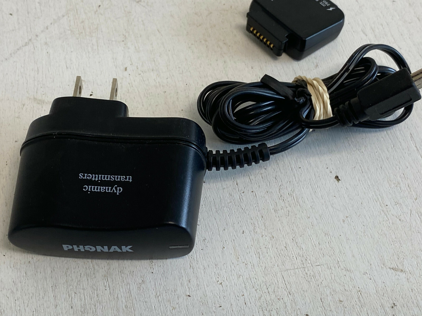 L15: Phonak Smartlink , EasyLink, Zoomlink BackPack w/ power supply