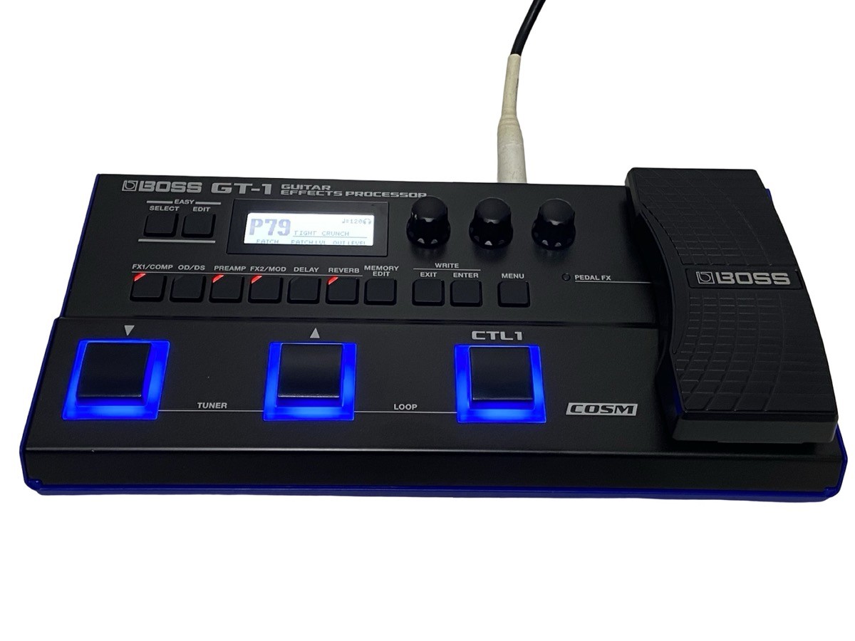 BOSS GT-1 COMPACT BATTERY POWERED GUITAR MULTI-EFFECTS PROCESSOR W/G (EPJ032655)