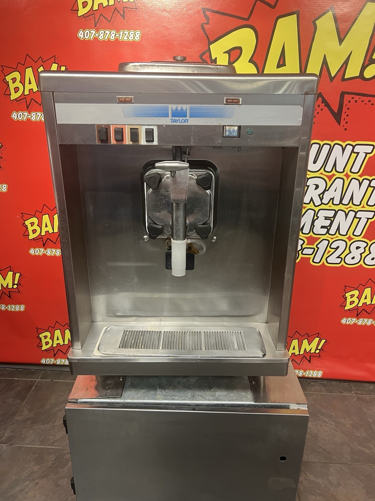ARBY’S Taylor Model 60-27 - 1 Phase Milk Shake Machine W/ 4 Flavor Canisters
