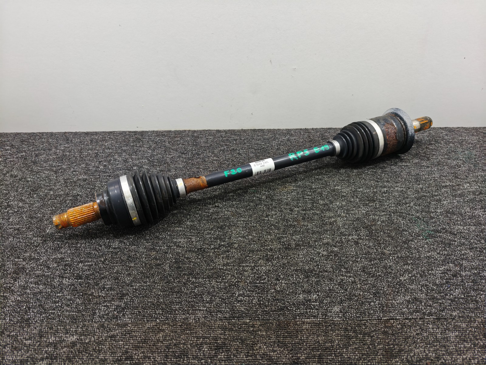 BMW 1 SERIES F20 F21 114D 116D MANUAL REAR UK LEF N/S DRIVESHAFT OEM 8644245