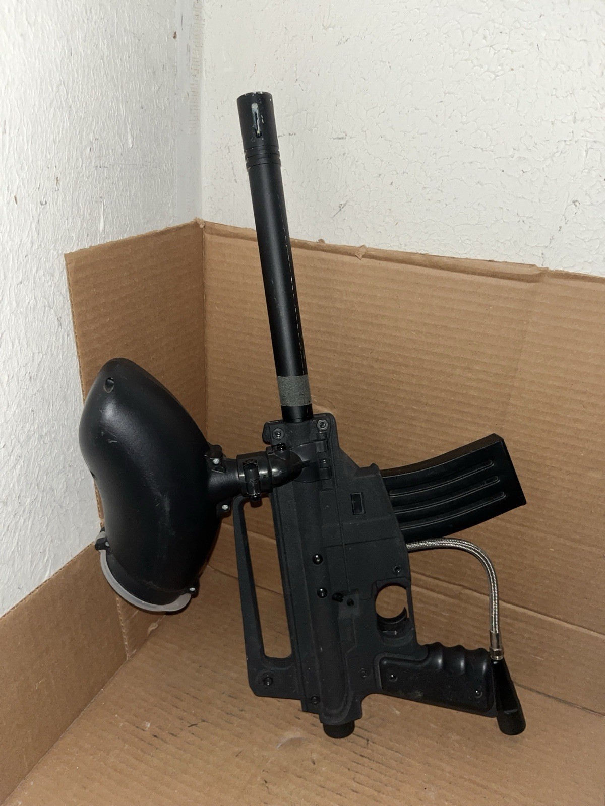 Tippmann US Army Alpha Black Paintball Marker Untested