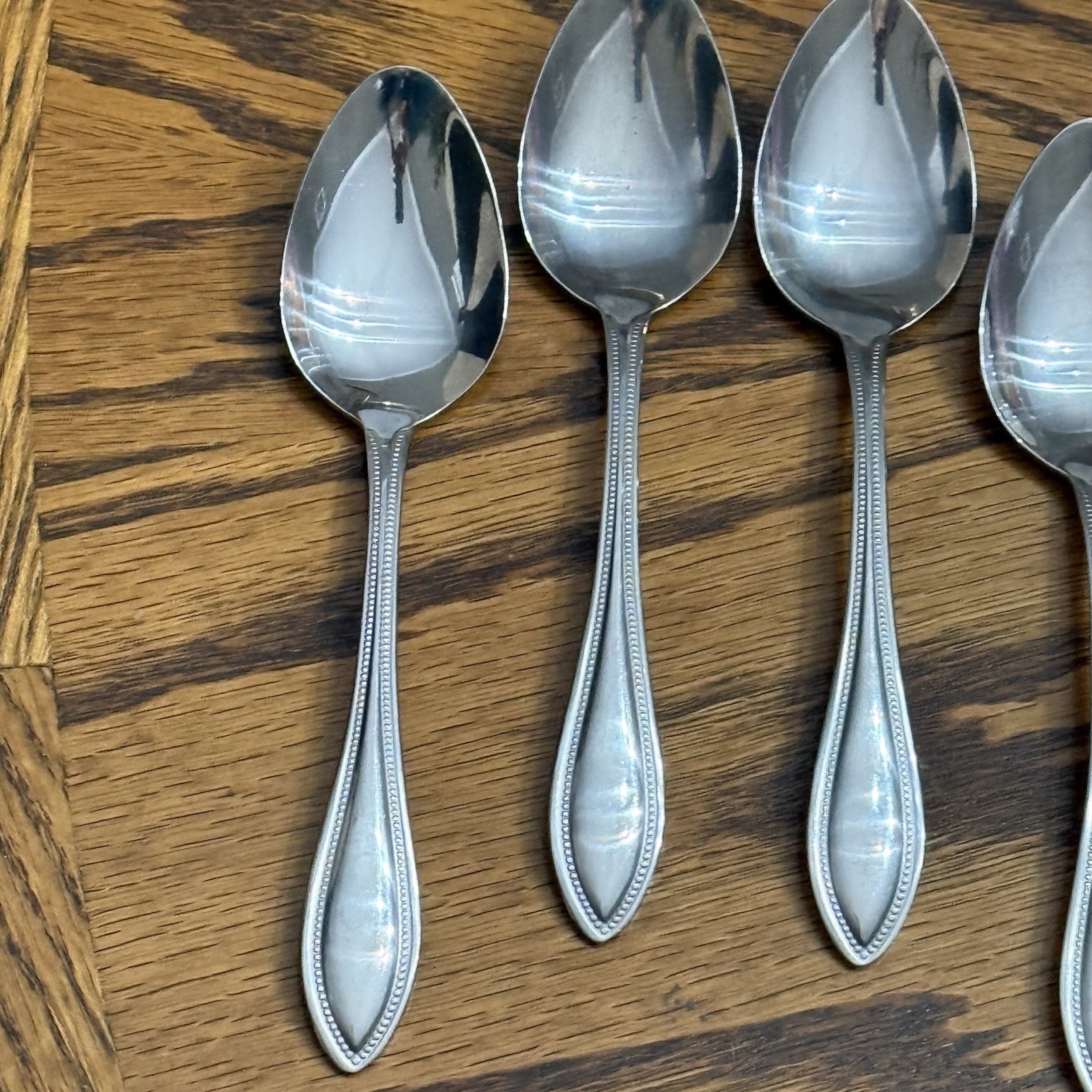 Pfaltzgraff American Bead 4 Teaspoons Stainless Flatware 6 1/4”