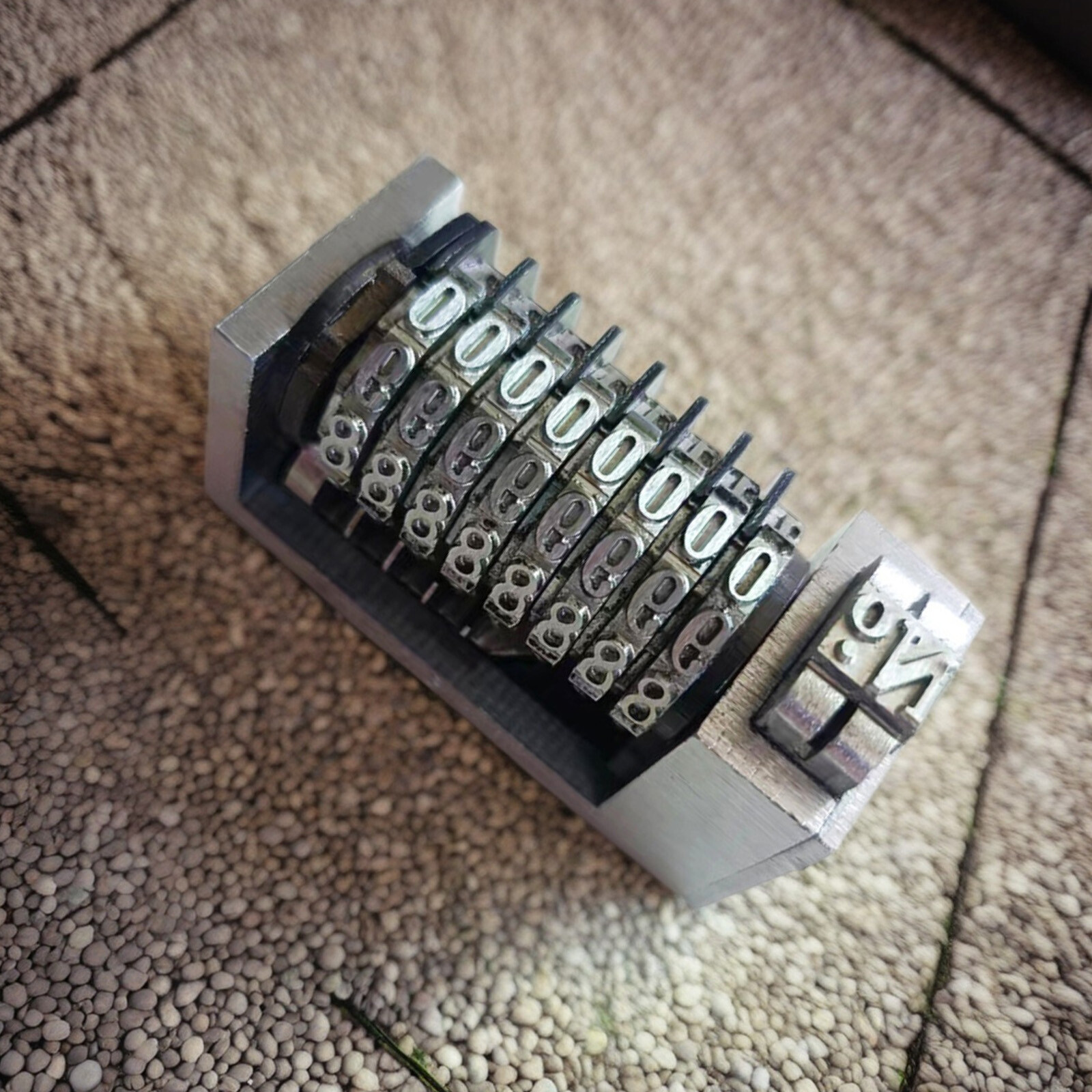 8 Digits Numbering Machine Forward for Letterpress Number Coding 4X8