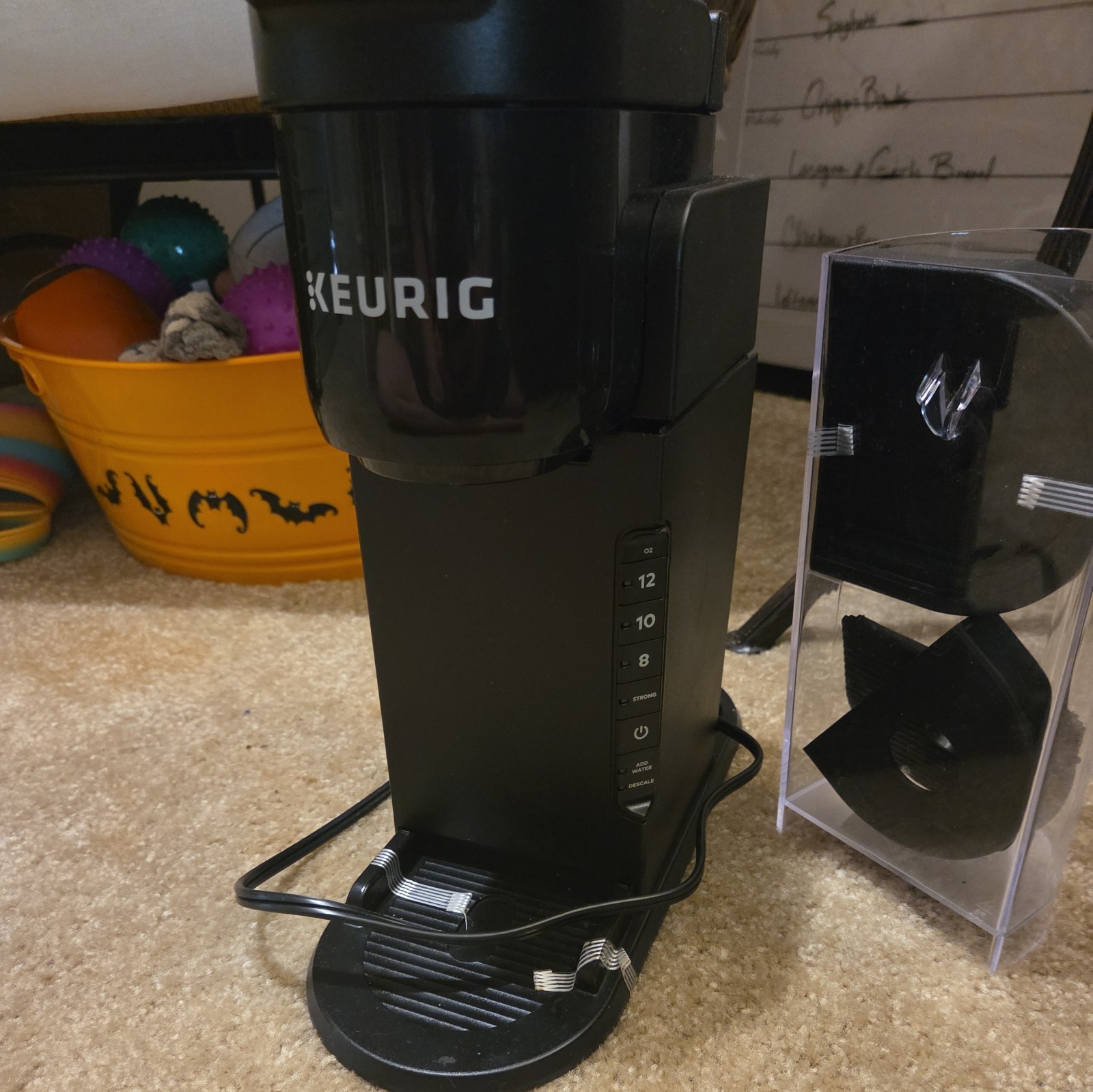 Keurig K-Slim Single Serve Coffee Maker + Keurig Milk Frother FOR PARTS ONLY