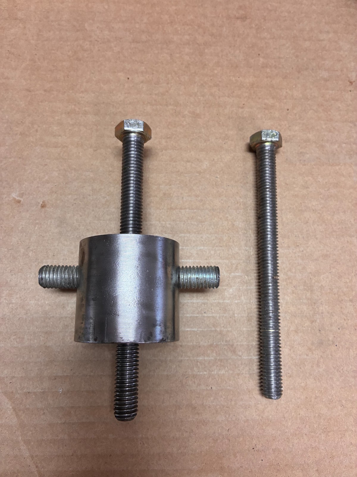Ford 1950s, Y block V8 harmonic balancer/pulley removal tool