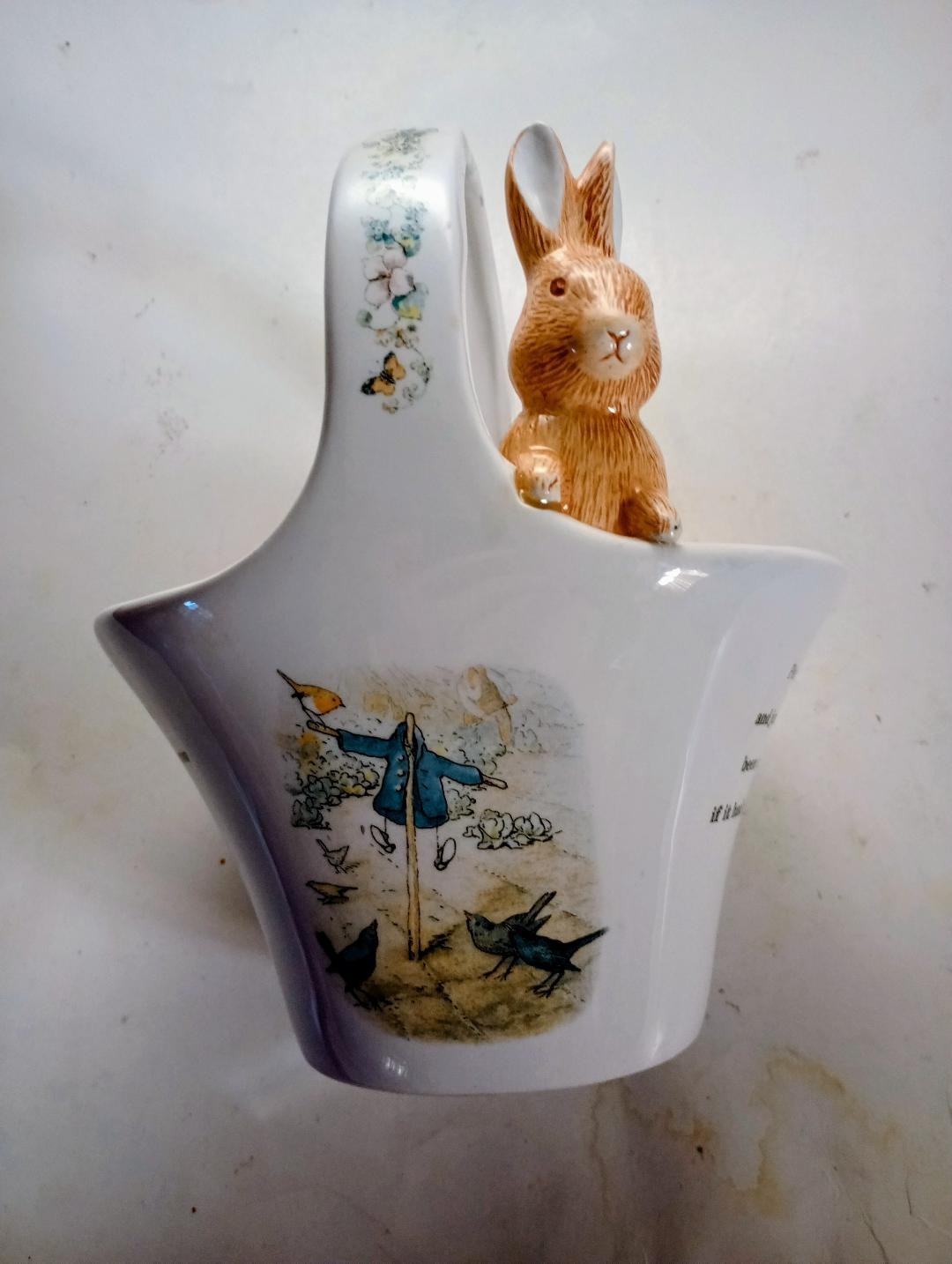 Vintage 1998 Telaflora FW Beatrix Potter Peter Rabbit Flower Basket