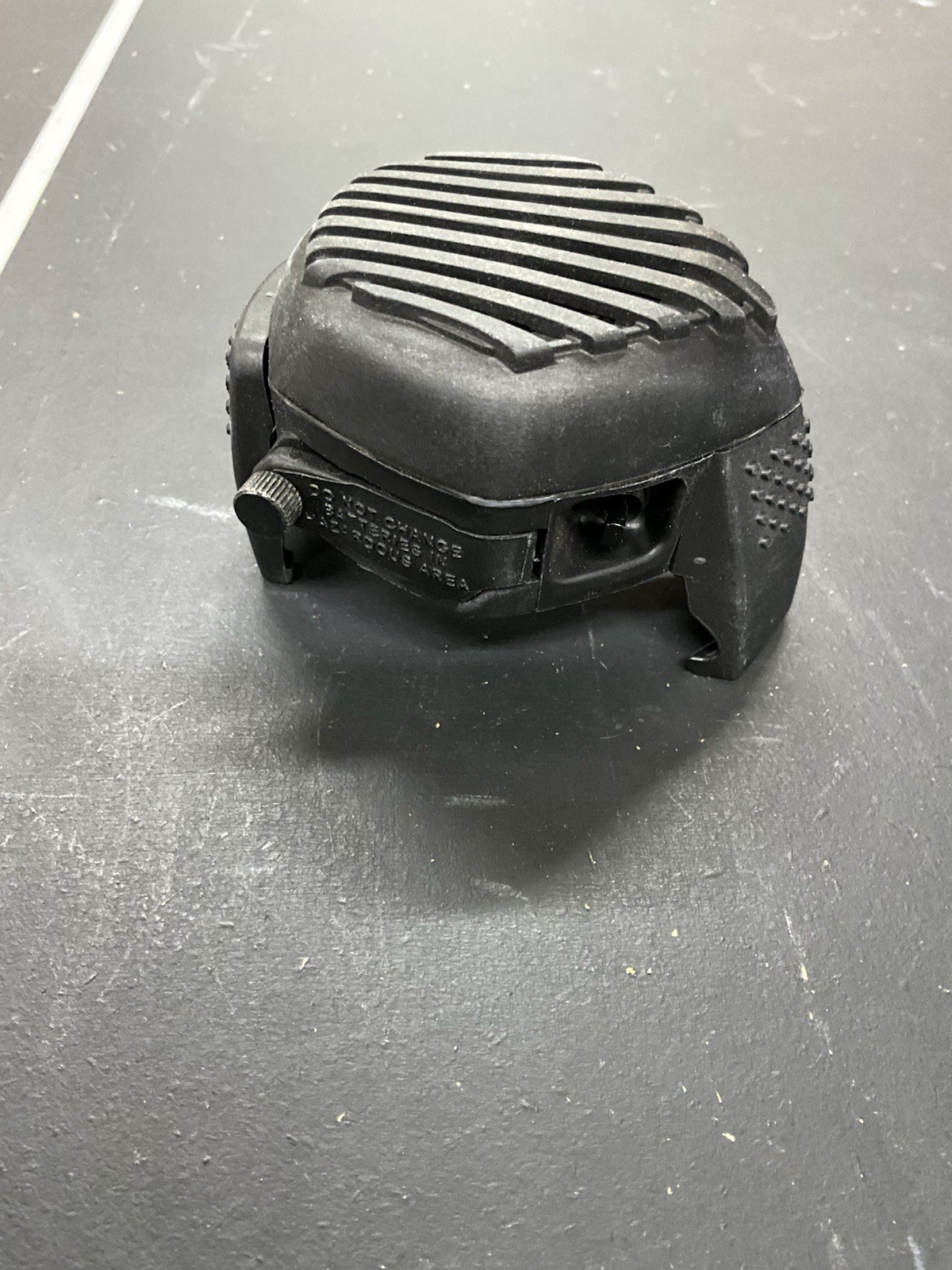 AVON M50/51 GAS MASK VOICE PROJECTOR AMPLIFIER SPEAKER 71009/2 VPU UNIT COMMO
