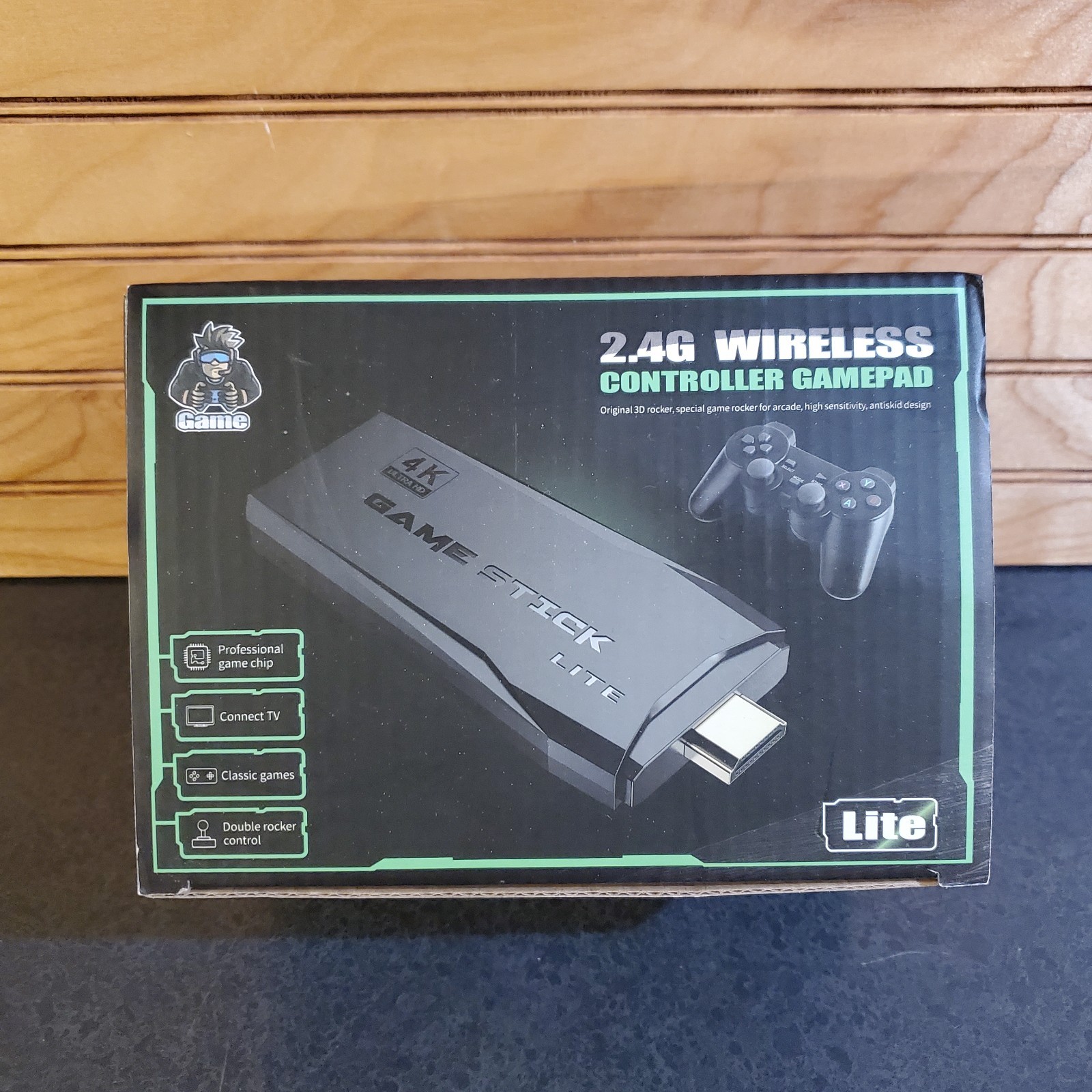 GAME LITE 2.4G WIRELESS CONTROLLER GAMEPAD 2 CONTROLLER & 4K GAME STICK