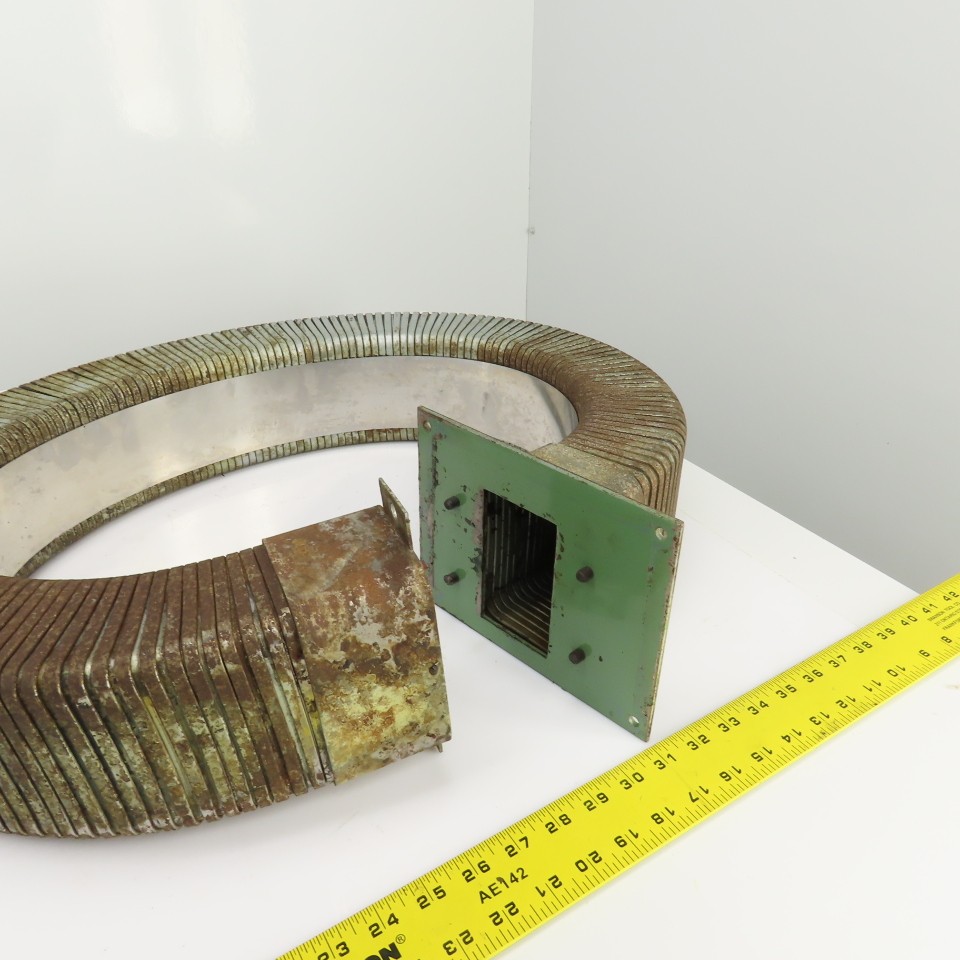 46-1/2" OAL Steel Enclosed Cable Carrier Energy Chain 4-1/4" x 2-3/4" ID