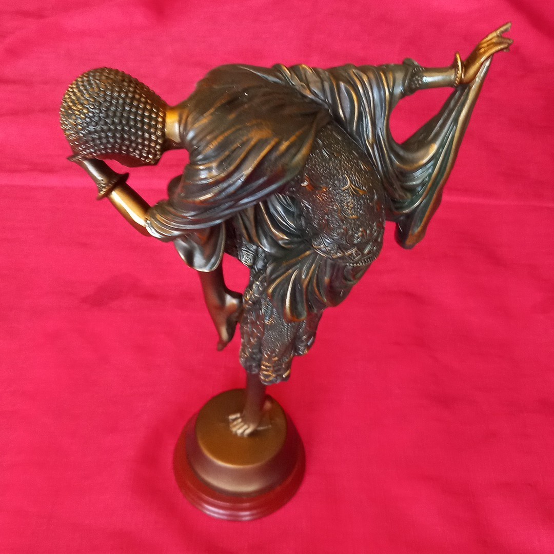 CHARMING BRONZED EFFECT ART DECO STYLE 'THE DANCING LADY' FIGURE