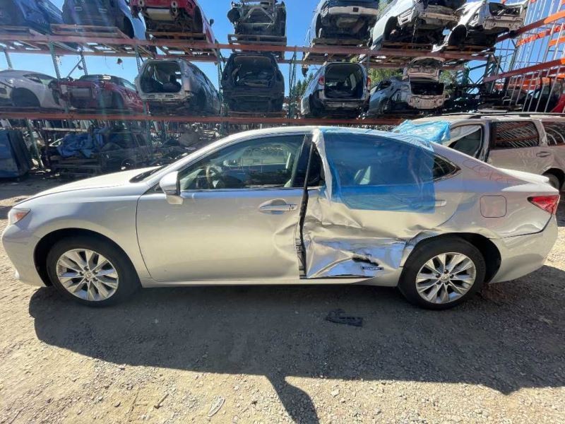 2013 LEXUS ES300H 2.5L CHASSIS ECM MULTIPLEX NETWORK BODY CONTROL MODULE