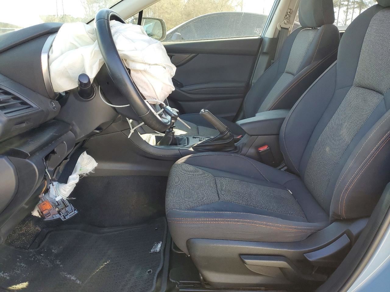 XV CROSST 2019 Glove Box 5012116