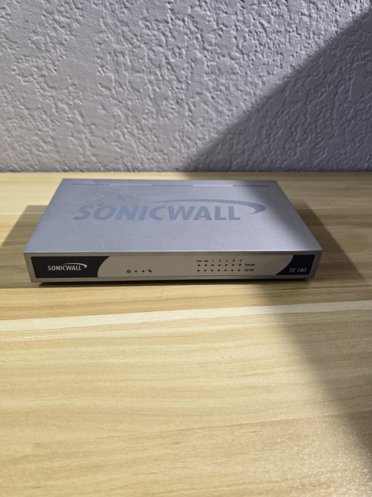 SonicWall TZ 180 5-Port Security Switch- APL17-048 With Power Cord
