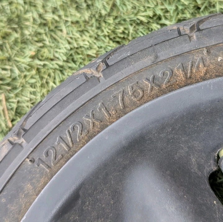 Orbit Baby 02 Stroller Front Wheel Part Replacement Rotating Spinning