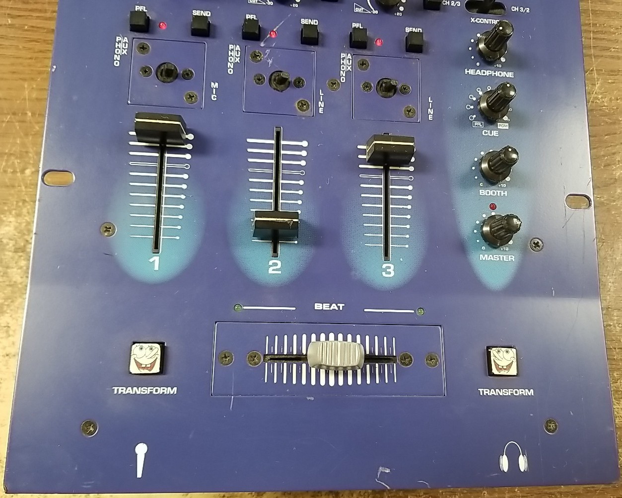 NUMARK DM 2002X Pro Master Mix DJ Mixer 3 Channels. *READ⬇️*