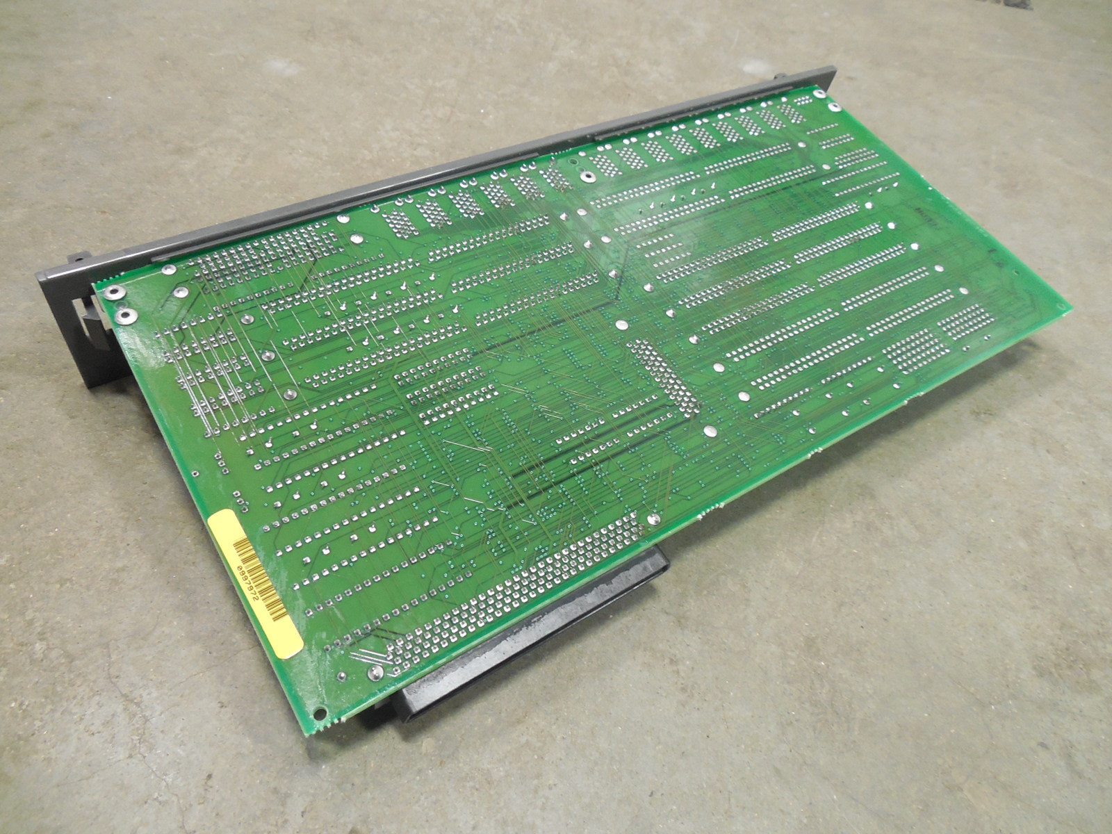 USED Fanuc A16B-2200-0855/04B Axis Control Board