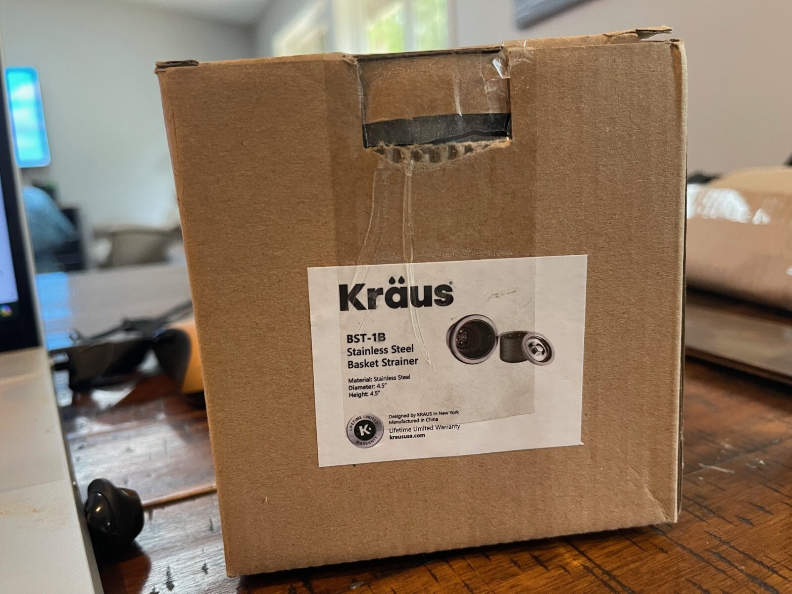 Kraus BST-1B stainless steel basket strainer set. Brand New Open Box