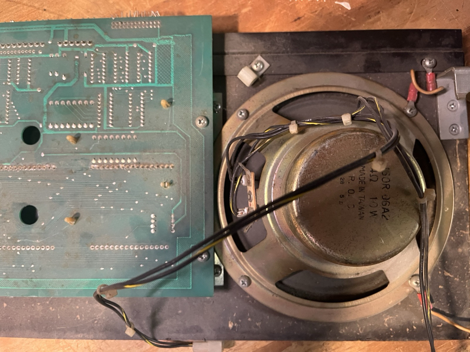 Williams Pinball Display Board With Mounting And Speakers
