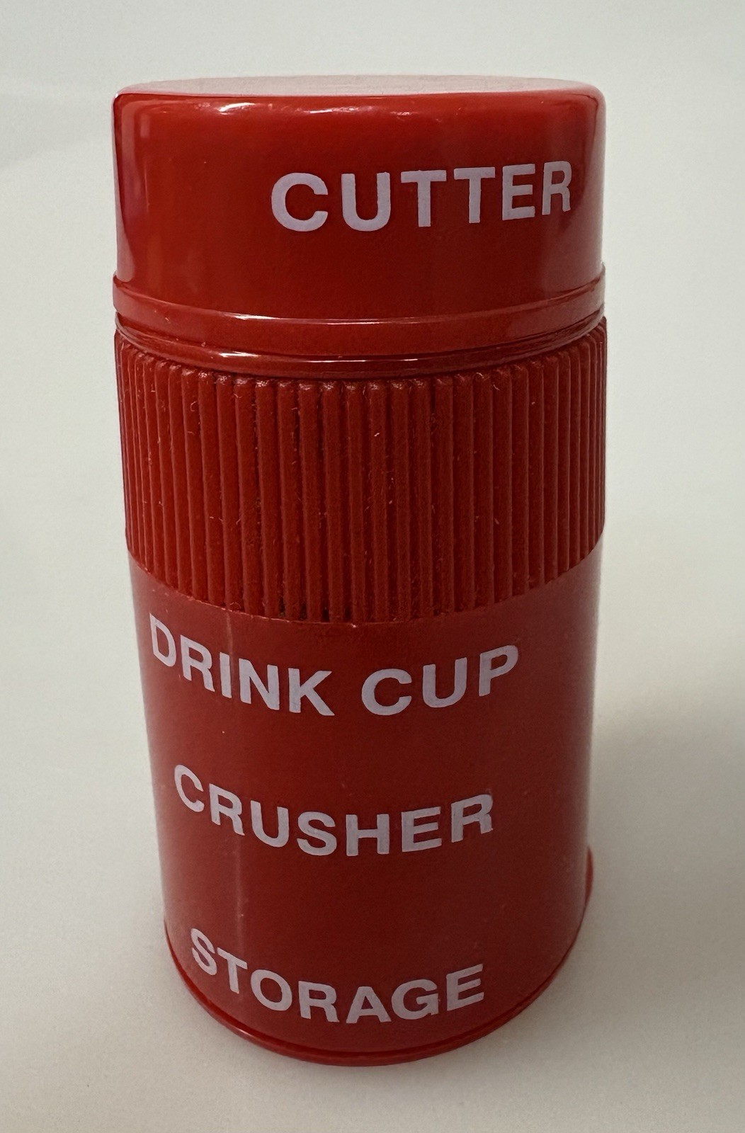 Ezydose Pill Cutter Drink Cup Crusher and Storage VG condition 2.75”