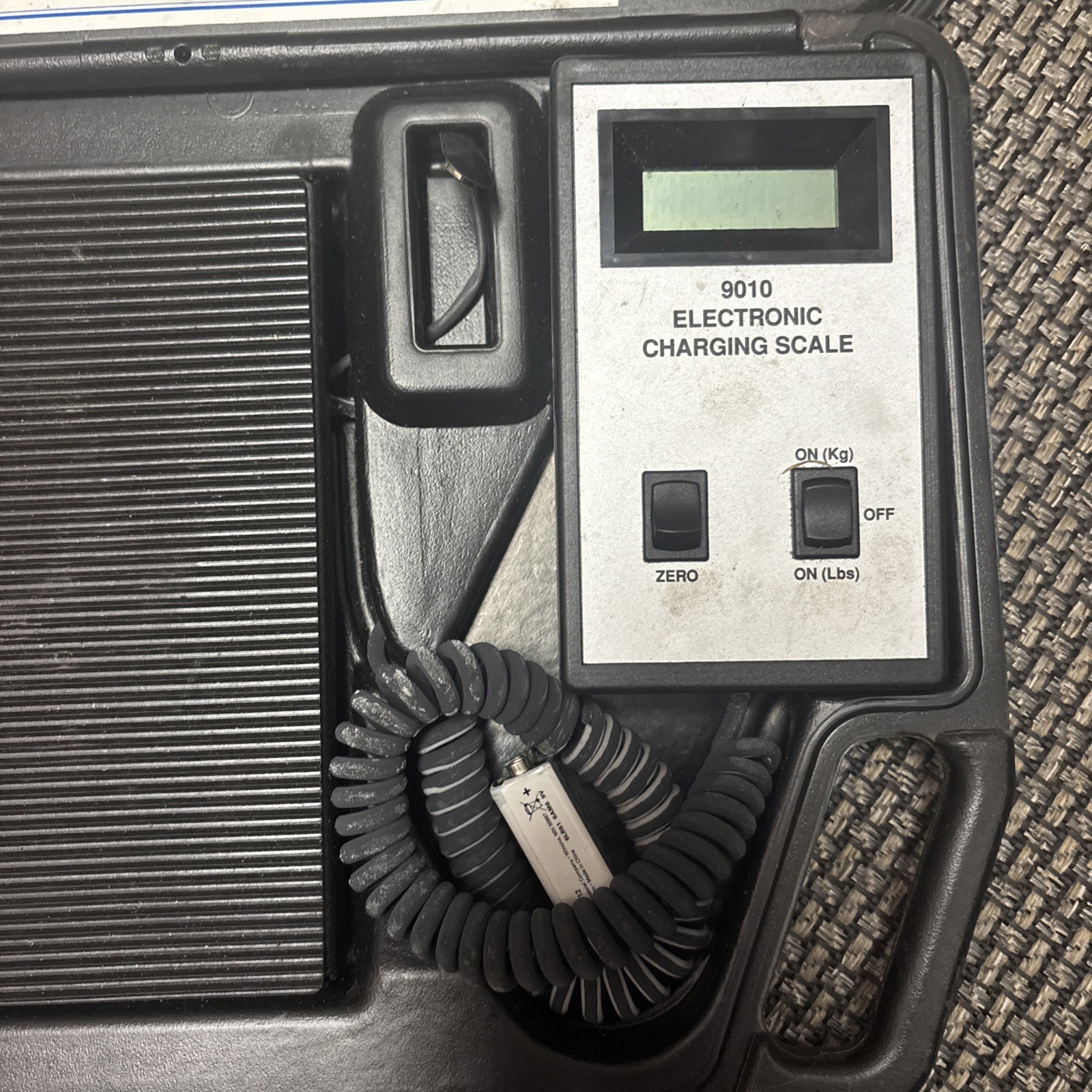 TIF 9010A Slimline Electronic Refrigerant Charging Scale 2c