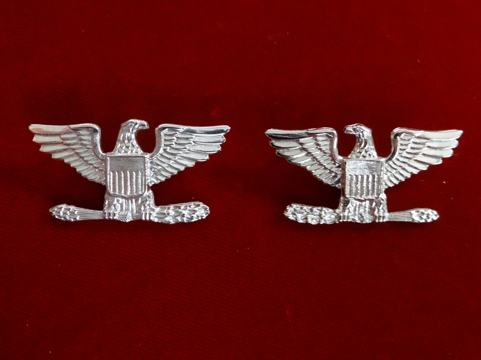 Nice Pair of US Army Colonel Eagles Hallmark I-21