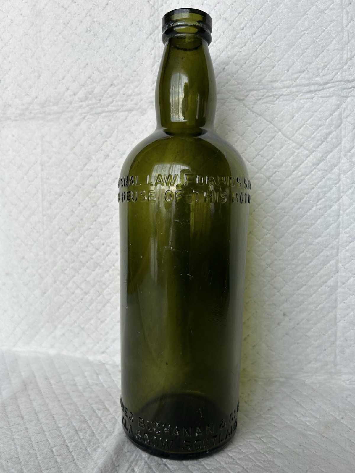 Vintage Short Neck James Buchanan & Co Ltd Glascow Scotland Green Whiskey Bottle