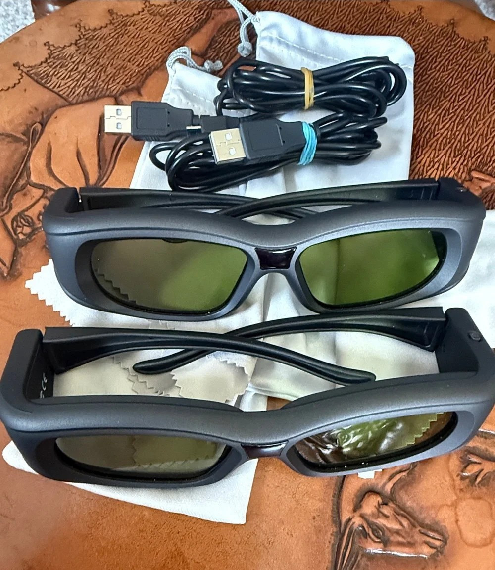 2 Quantum 3D G5 Universal 3D Glasses with Duo Sync Technology Infrared Bluetooth