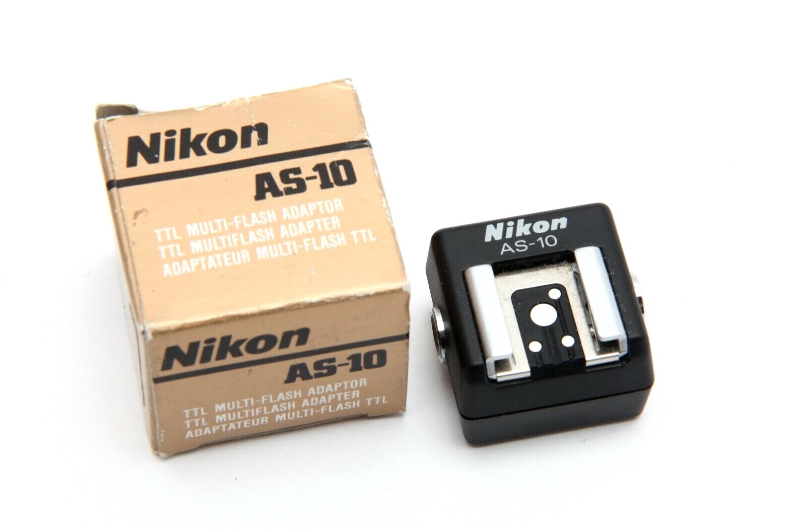Near Mint Nikon AS-10 TTL Multi-Flash Adapter with Box #33962-