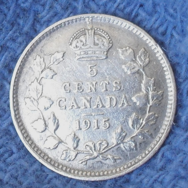 Canada 1915 5 Cents, .925  Silver, Great Details  (U2)