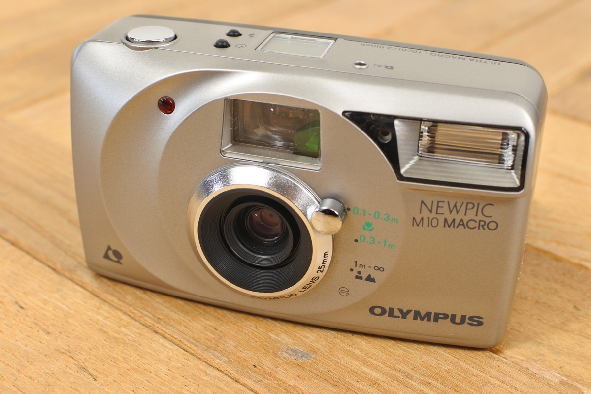 Olympus Newpic M10 Macro Silver Point & Shoot APS Film Camera