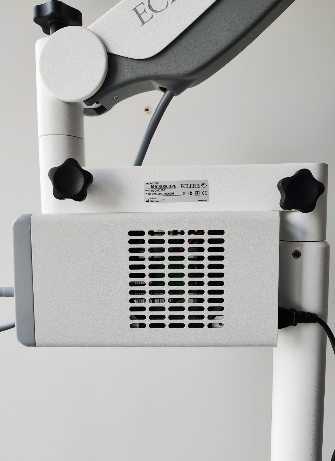 Ecleris Microstar Microscope U10M100F with Ecleris Everlux Light Source