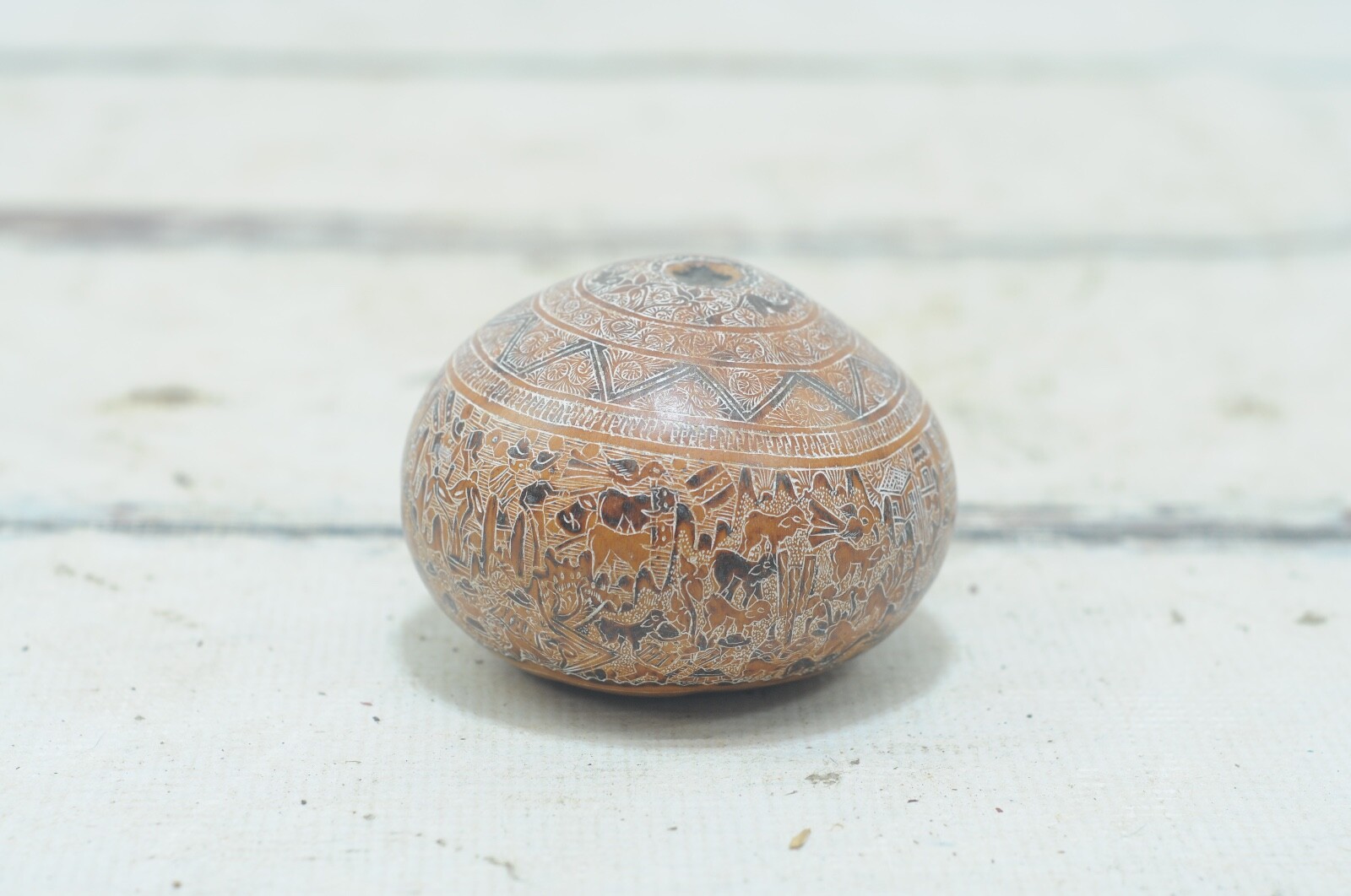 Vintage Intricately Carved Peruvian Folk Art Gourd Storyteller Rattle Peruvian