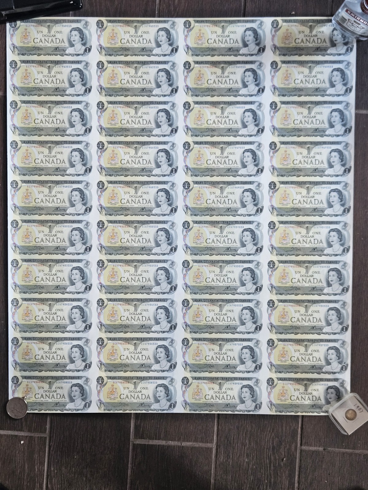 1973 canadian 1 dollar bill - 40 bill uncut sheet - 4 × 10 - Nice shape!