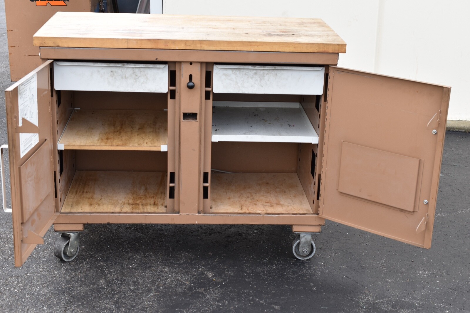 Knaack MODEL 45 STORAGEMASTER® ROLLING WORKBENCH, 1,000 LBS