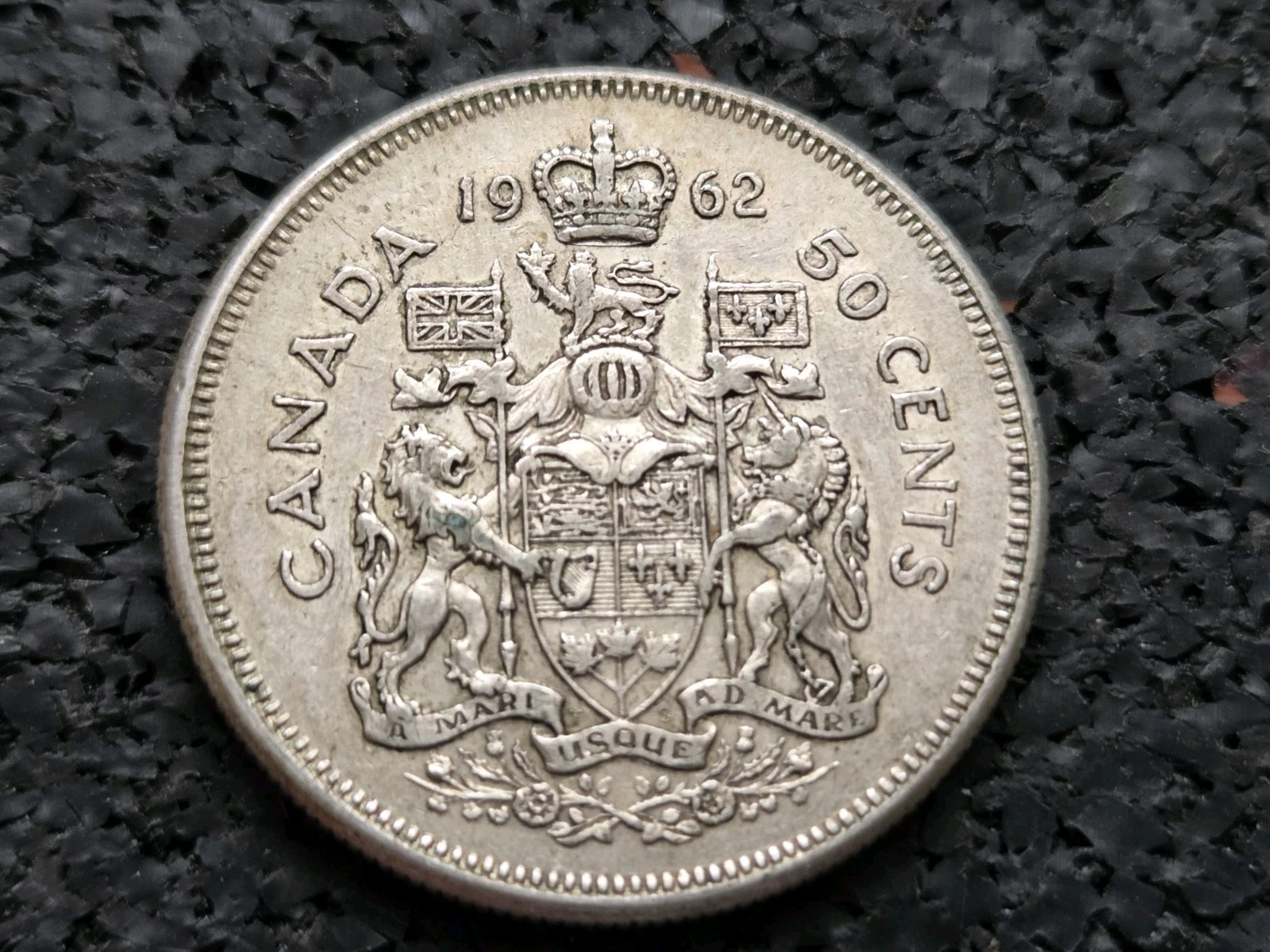 1962 Canada 50¢ - .800 SILVER  FREE SHIPPING Good Grade