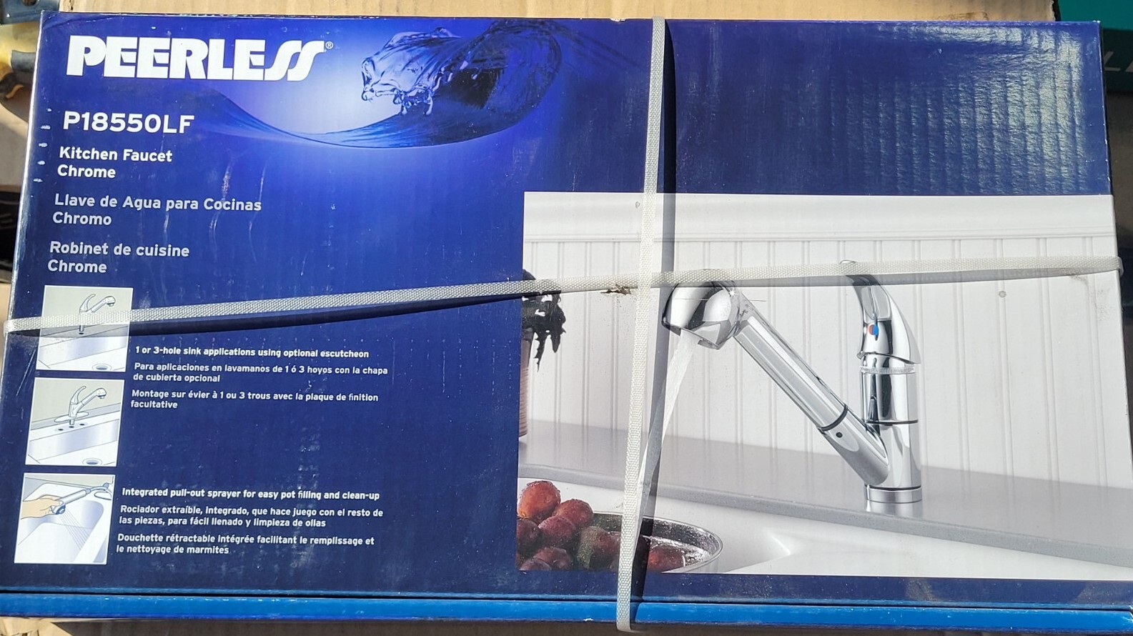 Peerless Chrome Choice Single Handle Kitchen Pull-Out Faucet P18550LF