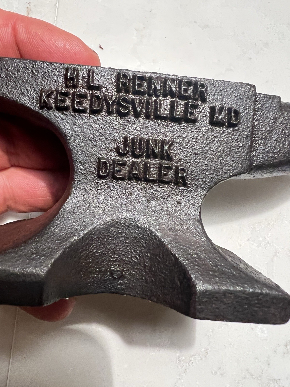 Vintage  Advertising 3 Pound Anvil HL RENNER KEENYSVILLE, MD  JUNK DEALER