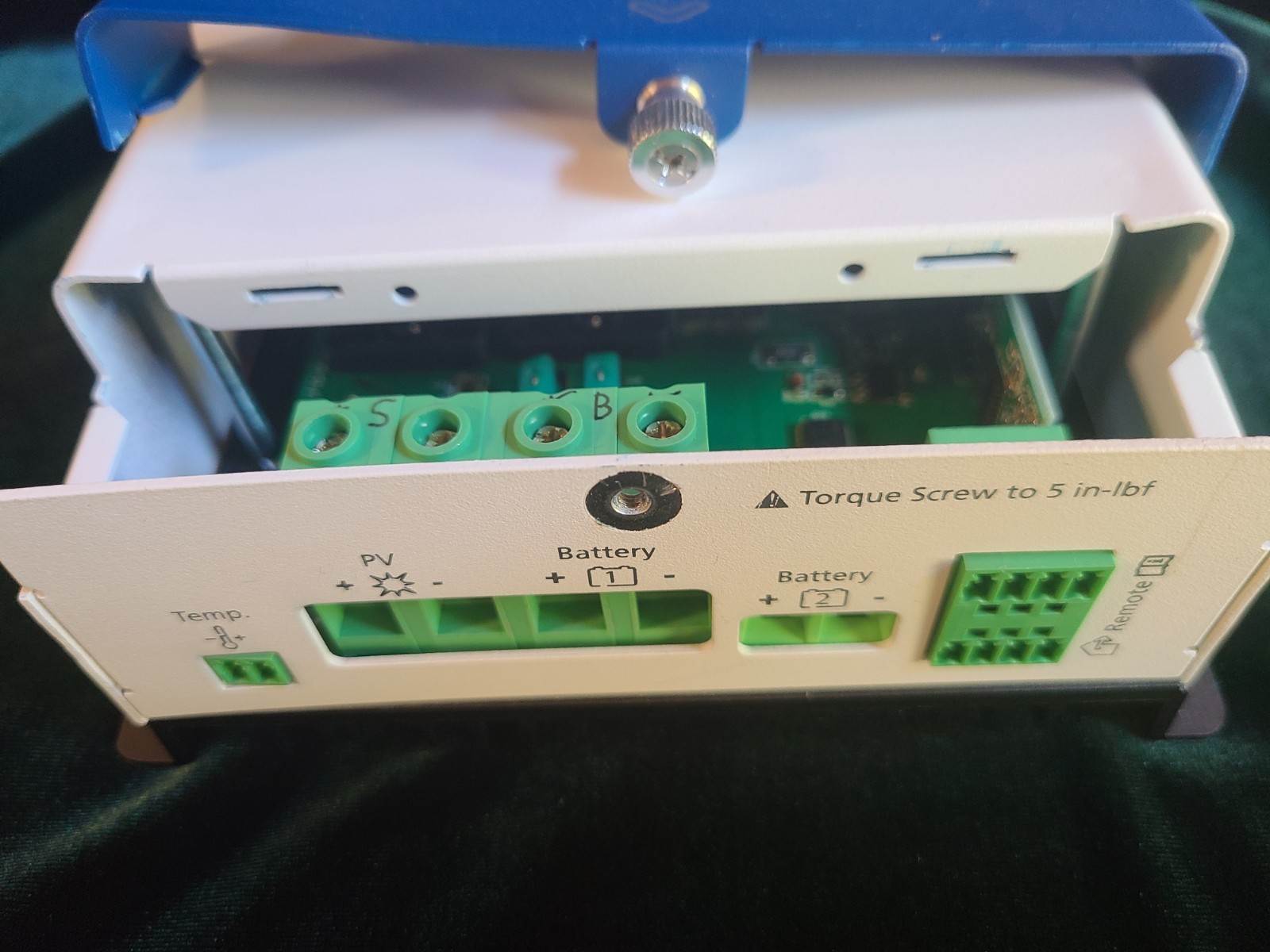 Xantrex 30A MPPT Charge Controller