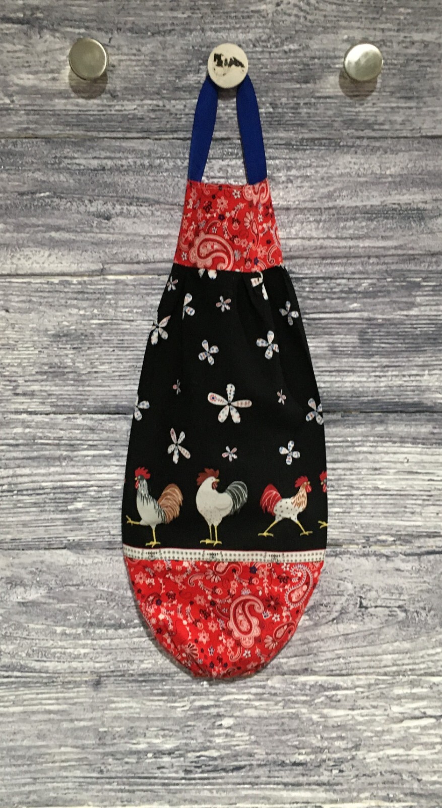 Plastic Grocery Bag Rag Sock Holder Roosters in a Row Bandana Flowers on Black
