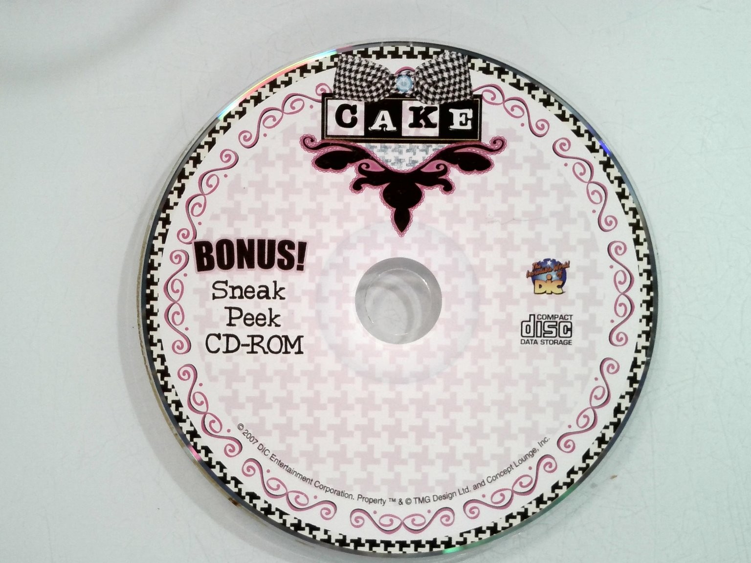 CAKE Bonus Sneak Peek CD-ROM DIC Entertainment 2007 Data Software Disc