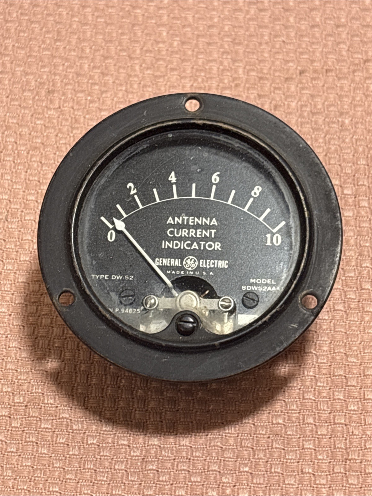 GE General Electric Type DW-52 Antenna Current Indicator Meter 2 1/2”