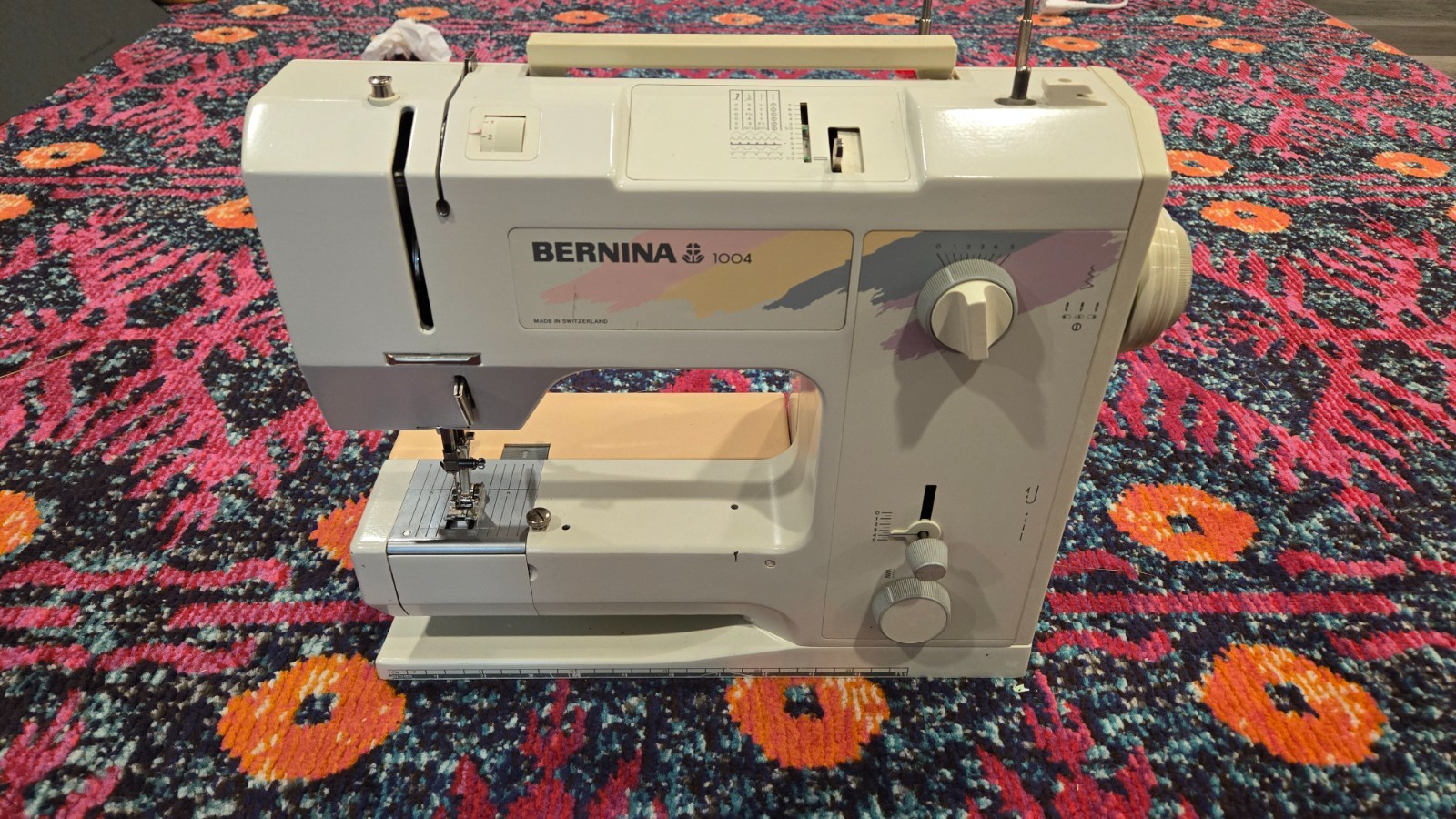 Bernina 1004 Swiss Made Sewing Machine w/ Accessories, Cover & Foot Drawer