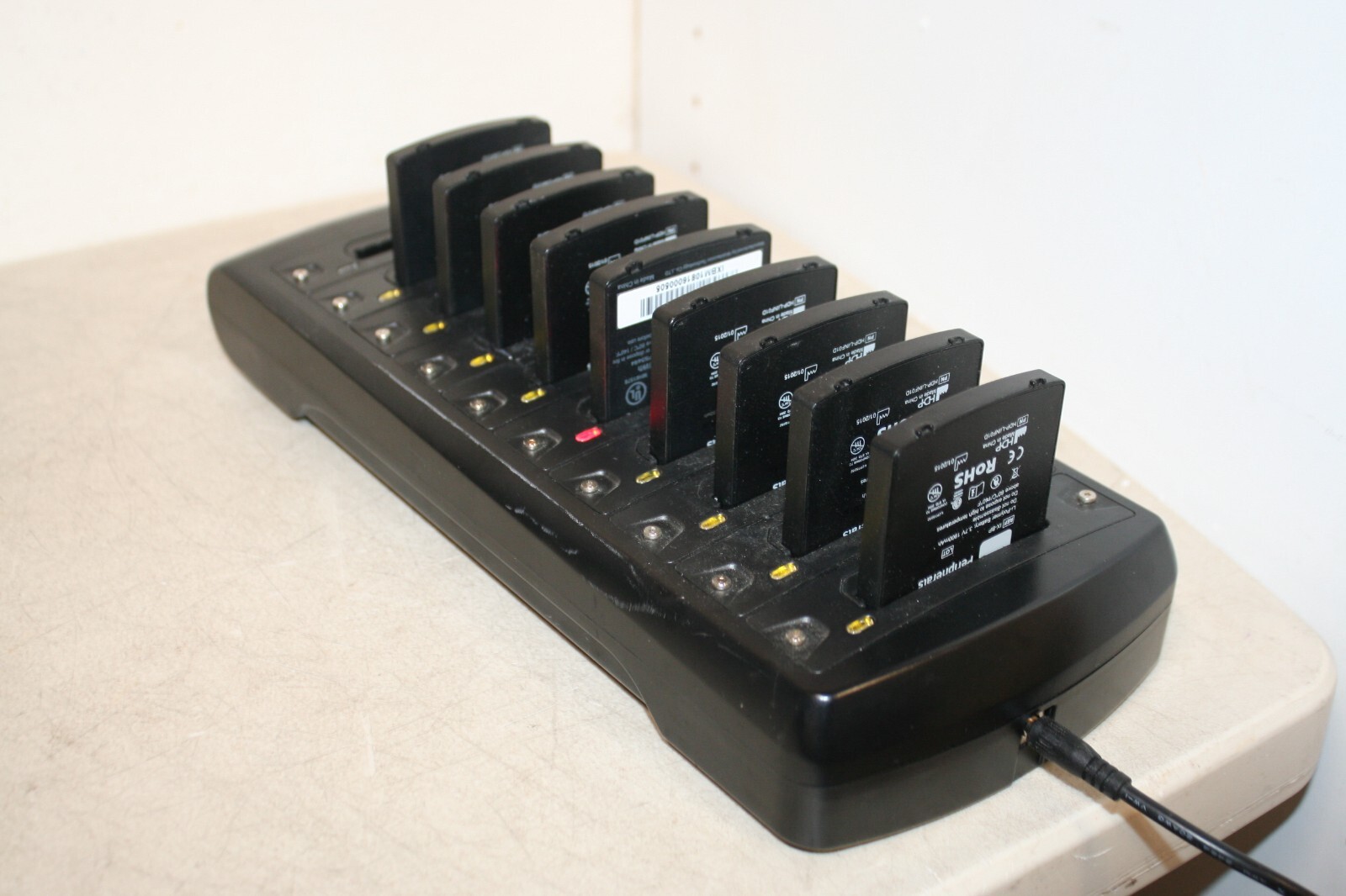 Infinite Infinea X Battery Charger 10 Unit IX-CH10-BP-BLK with 9 Batteries