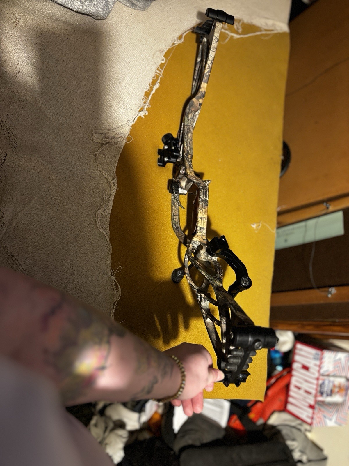 Hoyt Defiant 34 Compound Bow